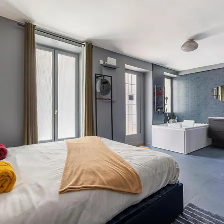 Opera, Grand Boulevard 9eme, Avec Jacuzzi * Paris